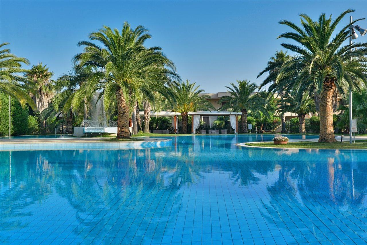 Minerva Resort Hotel Paestum Exterior foto