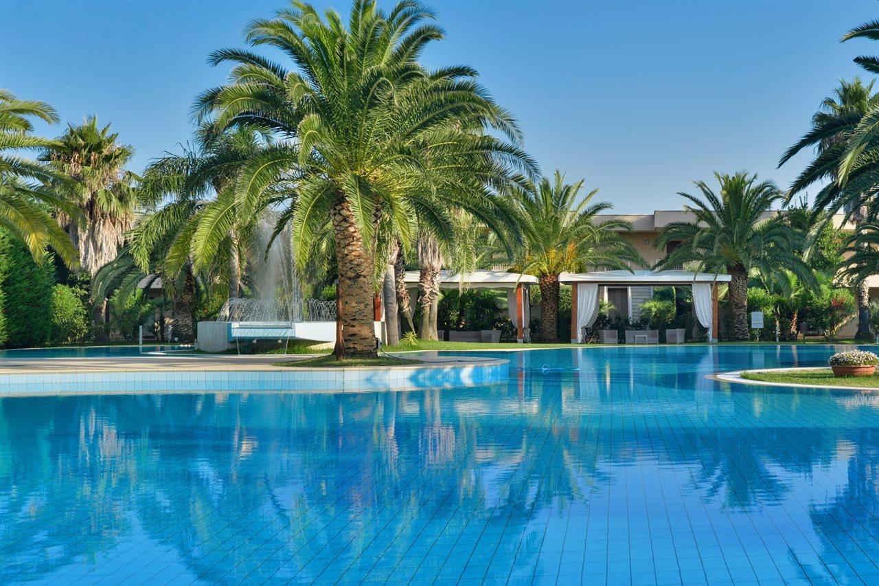 Minerva Resort Hotel Paestum Exterior foto
